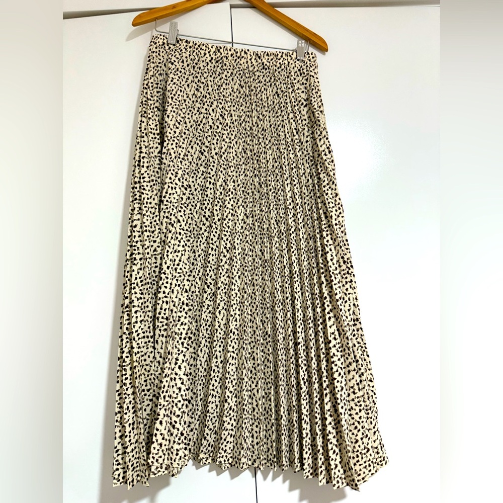 Wishlist Cream and Black Patterned Midi Skirt